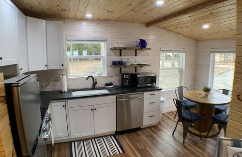 Canadian Cabin | Rustic - In the Trees - Near Hiking, Water & Beach - Neighborhood Boat Ramp