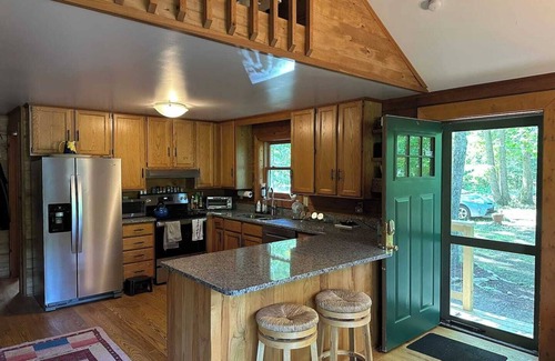 Kabletown Cabin | Rustic Log Cabin with Private Dock on the Lake!