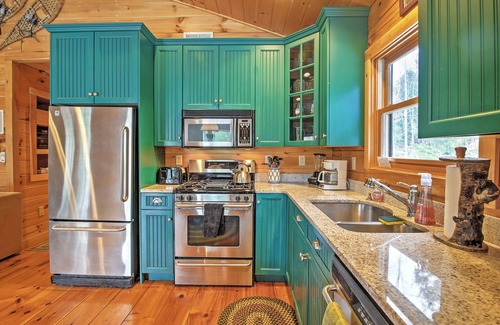 North Conway Cabin | Rustic North Conway Cabin < 3 Mi to Cranmore Mtn!