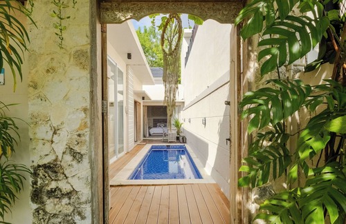 Kutuh Villa | Rustic Pandawa Villa