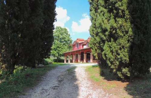 Quartaccio House | Rustic Pool Villa in Roman Countryside