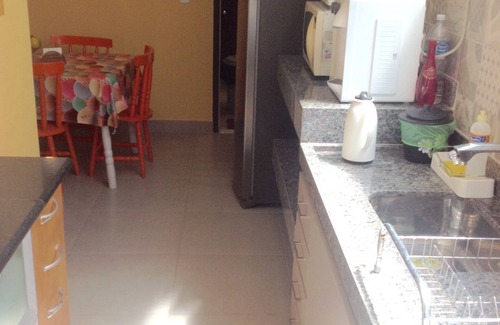 Cabo Frio Apartment | Rustic, renovated apartment in Praia do Forte - 3 bedrooms - 1 suite