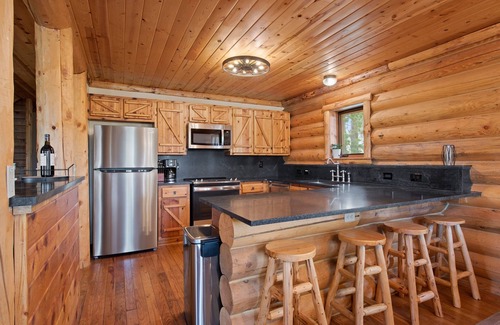 Sunset Ridge Cabin | Rustic Retreat - 3 Resorts within 15 Miles