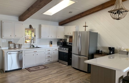 Pequot Lakes Cabin | Rustic Up North on Big Water