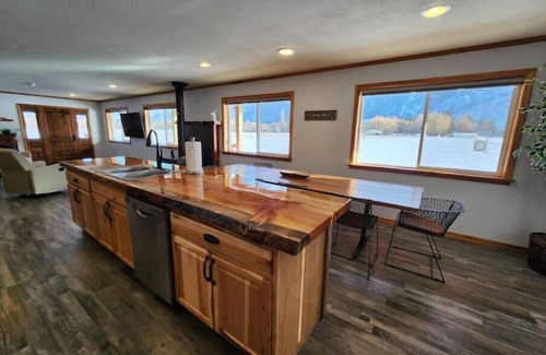 Columbia Falls House | Rustic Wonder - Close to Glacier, Great Mtn Views