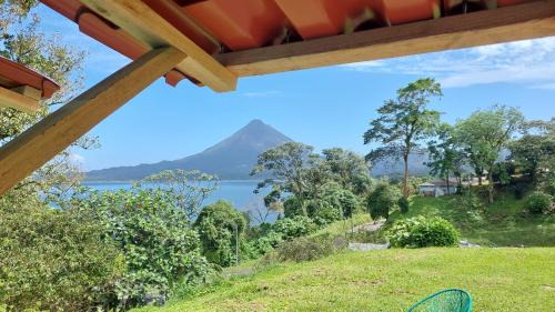 El Fosforo Bed & Breakfast | Rustico Villa Arenal