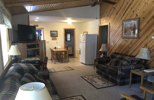 St Germain Cabin | Rustling Pines #6 Living the Dream