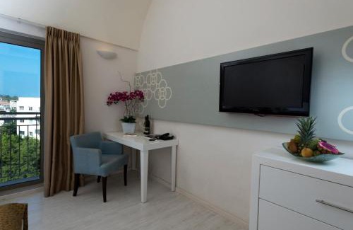 Jaffa Hotel | Ruth Daniel Residence