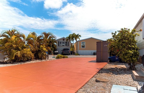 Cutthroat Harbor Estates RV Rental | RV Lot 600 Venture Out, Canal Front, 35ftx70ft