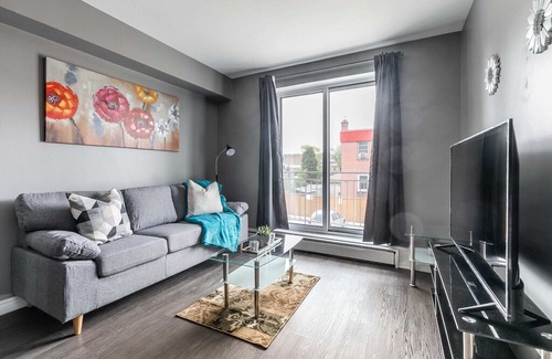 Rosedale Apartment | RV1/24-2322King in Hamilton