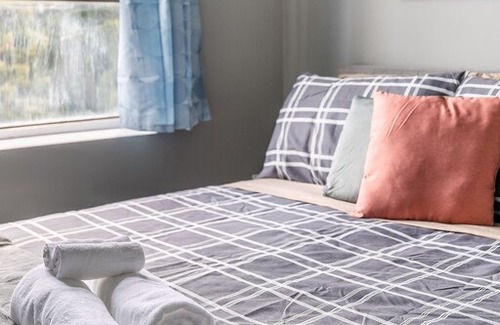Rosedale Apartment | RV1/43-2322King in Hamilton