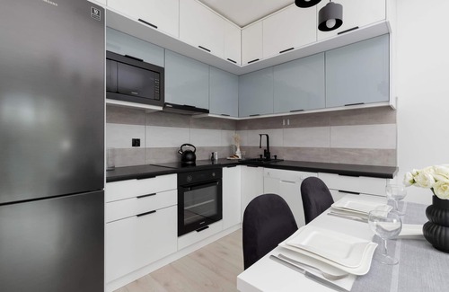 Puck Apartment | Rybacka Comfy Apartment with Balcony by Noclegi Renters