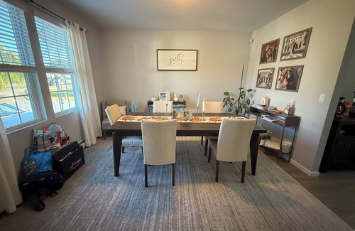 Seaford House | Ryder’s Cup Special! Spacious 4-bedrooms in charming Seaford with fitness & pool