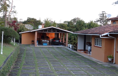 Mairipora House | SÍTIO ALVORADA - SWIMMING POOL, TENNIS COURT AND MOUNTAIN CLIMATE