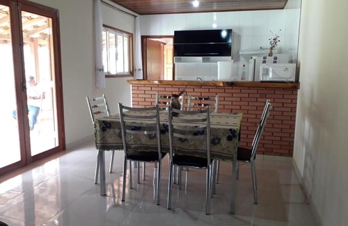 Sapucai-Mirim House | Sítio Refúgio das Araucárias