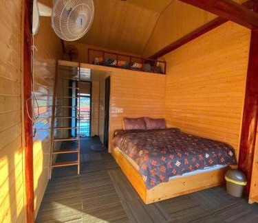 Kon Plong Cabin | Săn Mây Homestay and Coffee Măng Đen