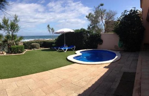 Urbanizacion S'Estanyol House | s'Estanyol Villa Sleeps 7 Pool Air Con WiFi