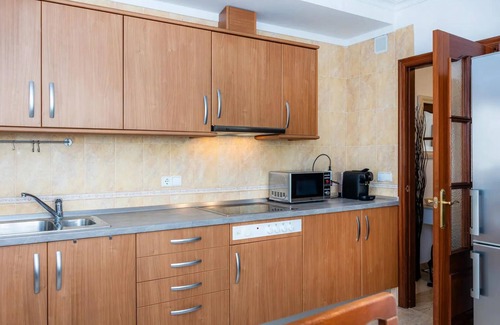 Cala Ratjada Apartment | Sa Coromina & Sa Estany Apartments - 12pax - 1 min to Beach and Restaurants.