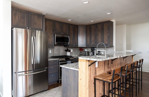 Saddle Ridge Condo | Saddle Ridge D1 (3-Bedroom Condo) with Mountain view by Moonlight Basin Lodging