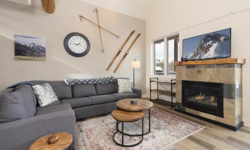 Saddle Ridge House | Saddle Ridge I3 home