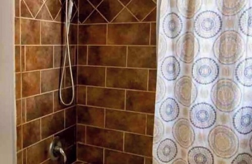Seabrook House | Safe, quiet,comfy single family home cl , 10 min drive to downtown