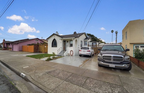 North and East Apartment | Safe & Secure Studio Apartment @ San Francisco Bay Area - Richmond, CA n