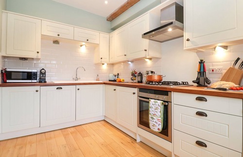 Blythburgh Cottage | Saffron, Blythview