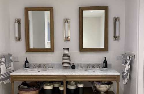 Sag Harbor House | Sag Harbor Village Home with Guest House and Pool