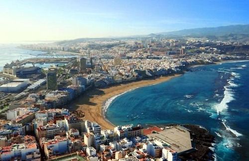 Las Palmas de Gran Canaria Apartment | Sagasta Beach Apartment II by Canary365