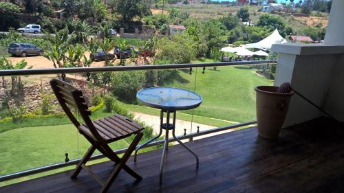 Antananarivo Cabin | SAHA NOFY Ambohimalaza Guest