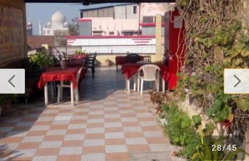 Taj Ganj Hotel | Sai Palace