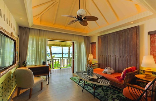 Eh'mafushi Resort | SAii Lagoon Maldives, Curio Collection by Hilton