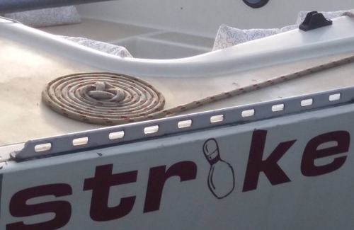 Contrada Castello Boat Rental | Sailboat of 11.50 at Lake Trasimeno