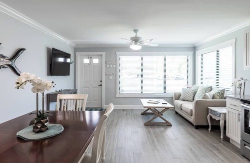 Stuart Apartment | Sailfish Suites 1 - Waterfront & pet friendly!