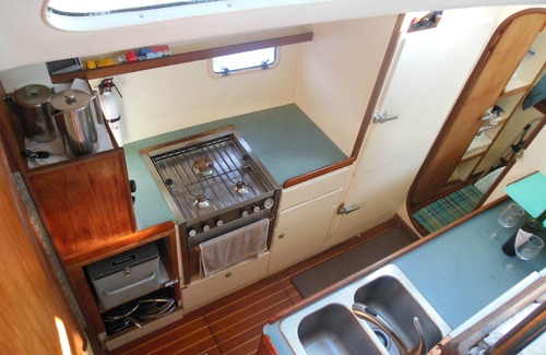 Pensacola Beach Boat Rental | Sailing catamaran vacation rentals in Pensacola Beach