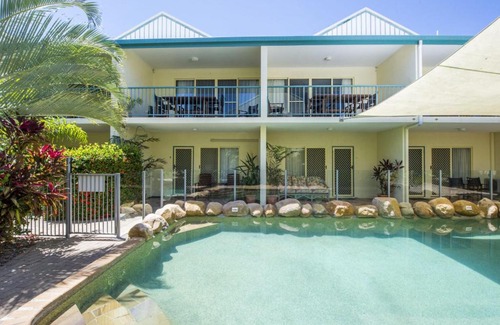 Horseshoe Bay Apartment | Sails on Horseshoe Apartment 9