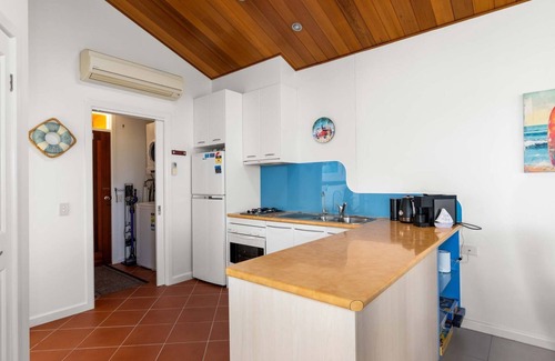 Inverloch Apartment | Sails One - Inverloch
