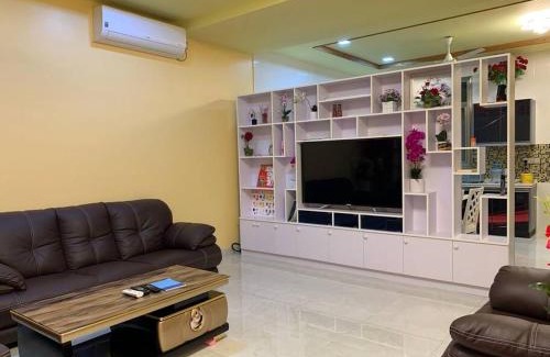 Fuvahmulah House | Saina Dive Residence - Fuvahmulah, Maldives