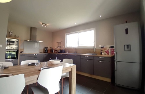 Saint-Palais-sur-Mer House | Saint Palais sur Mer - HOUSE WITH ALL COMFORT - WIFI - quiet area