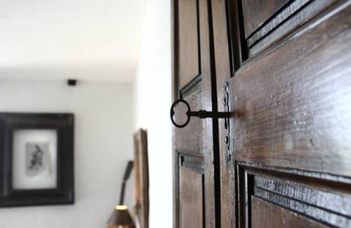 Saint-Paul-de-Vence Apartment | Saint Paul De Vence, Charming Suite in The Heart Of The Village. 4 ** Gingko
