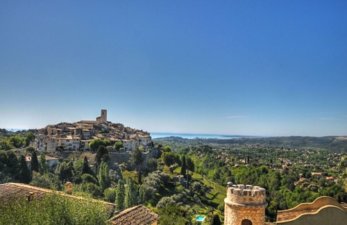 Saint-Paul-de-Vence Apartment | Saint Paul De Vence, Charming Suite in The Heart Of The Village. 4 ** Gingko