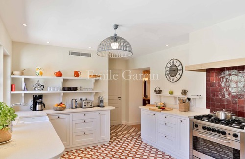 St.-Remy-de-Provence House | Saint Rémy de Provence, Mas renovated, air conditioned, heated pool - Guardian