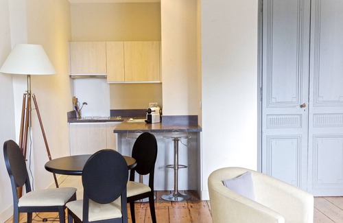 Hotel de Ville - Quinconces Apartment | Saint-Rémi - 1 ch - Ascenseur - Proche des Restaur