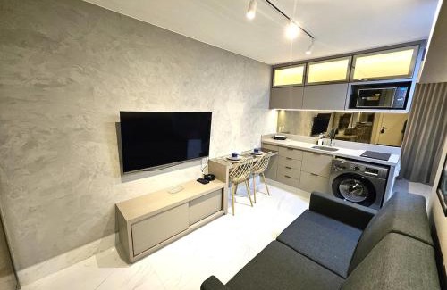 Sudoeste e Octogonal Apartment | SAINT TROPEZ BLOCO G APT 205 · Apartamento novo e reformado, Sudoeste QMSW 05