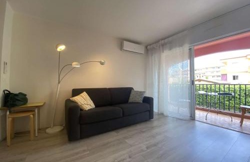 Sainte-Maxime Apartment | Sainte-Maxime, Apt 2 pièces avec piscine, terrasse, parking privé, proche plage et commerces - FR-1-226-487