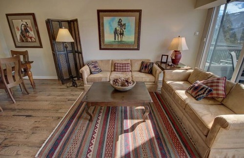 Keystone Apartment | Saints John 2526