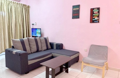 Taman Kolej Perdana House | Sakura 2 Homestay Kampar