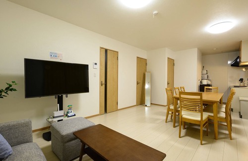 Shiroishi Apartment | Sakura 93