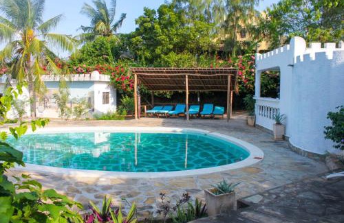 Watamu Bed & Breakfast | Sal & Lala villa watamu