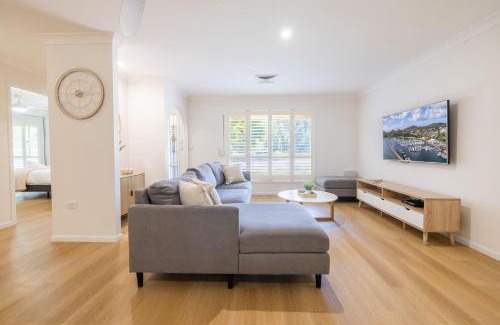 Salamander Bay House | Salamander Sanctuary, 204 Salamander Way - pool, pets, linen, aircon, Wi-Fi